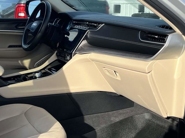 Used 2022 Jeep Grand Cherokee Limited w/ MOPAR Finishing Package image 25