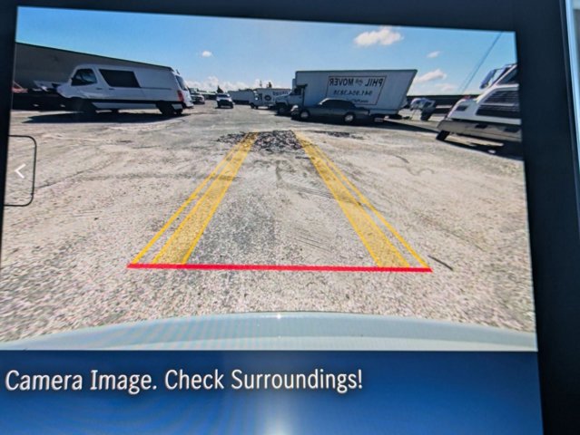 New 2026 Mercedes-Benz GLC 300 4MATIC image 13