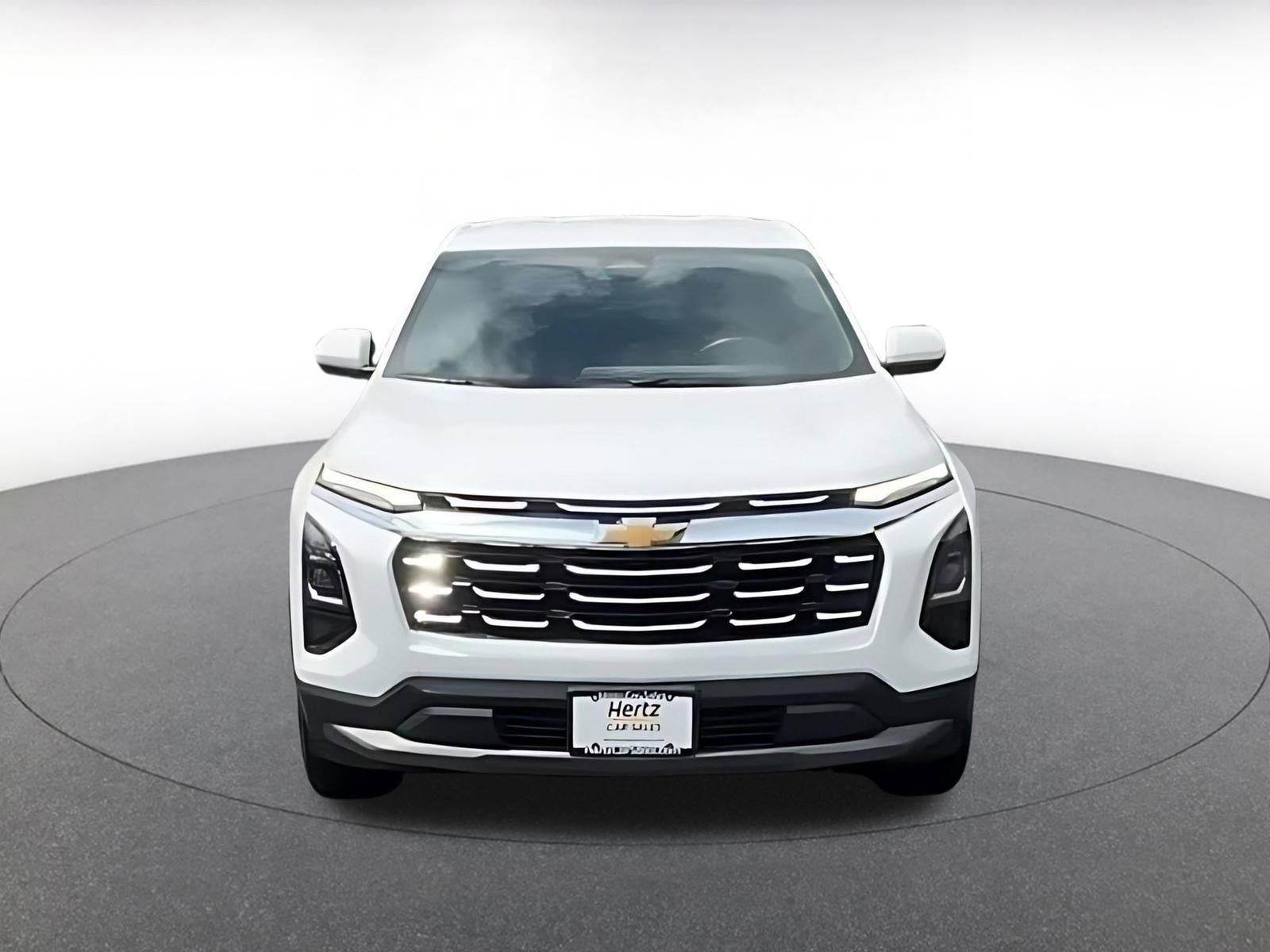 Used 2025 Chevrolet Equinox LT FWD image 4