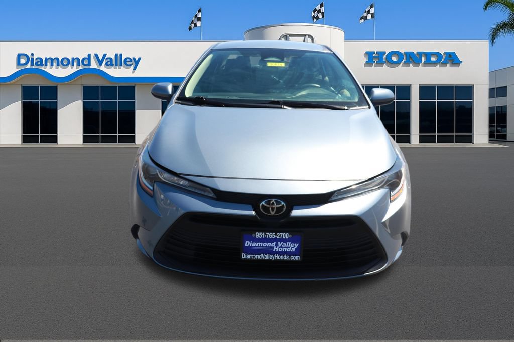 Used 2024 Toyota Corolla LE FWD video 2