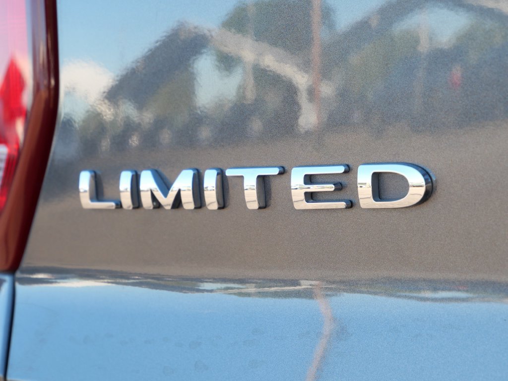 Used 2016 Ford Explorer Limited AWD/4WD image 9