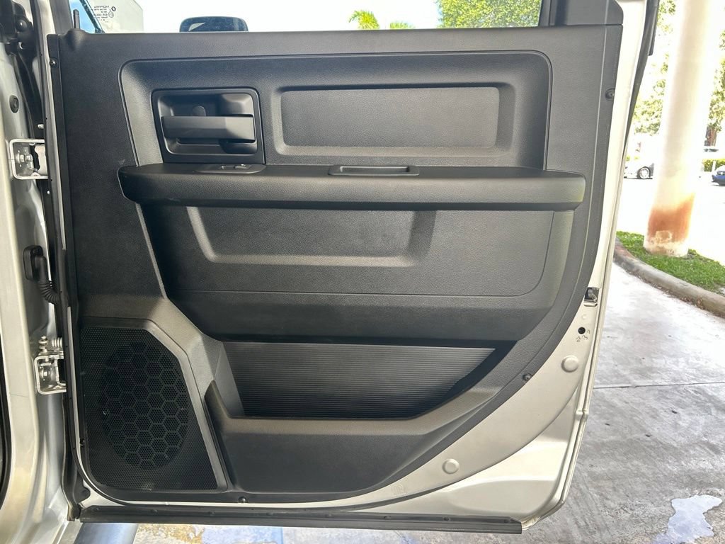 Used 2026 RAM 3500 Tradesman AWD/4WD image 32