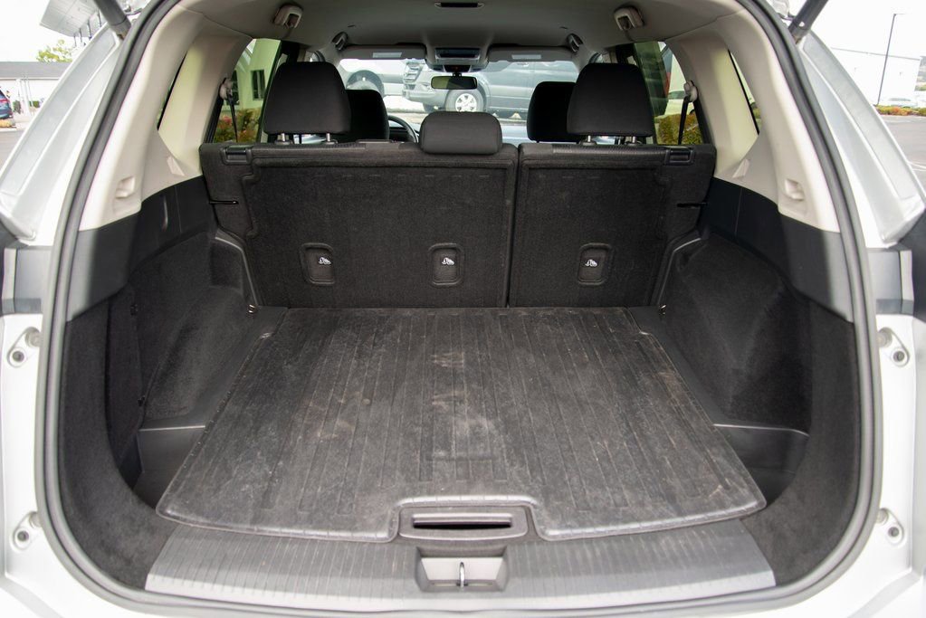 Used 2024 Nissan Rogue SV image 24