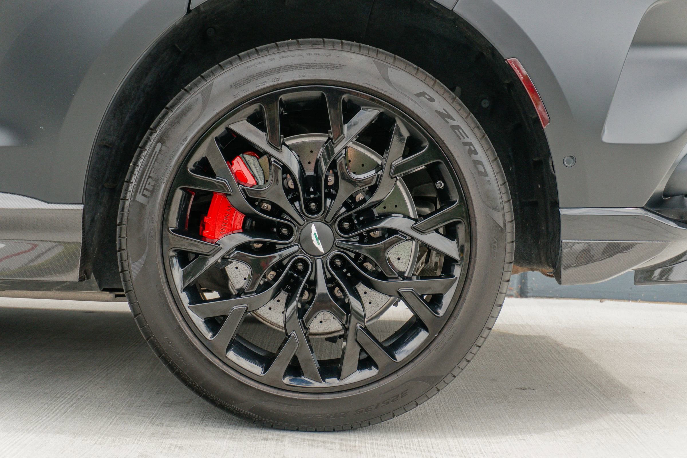 Used 2023 Aston Martin DBX 707 AWD/4WD image 21