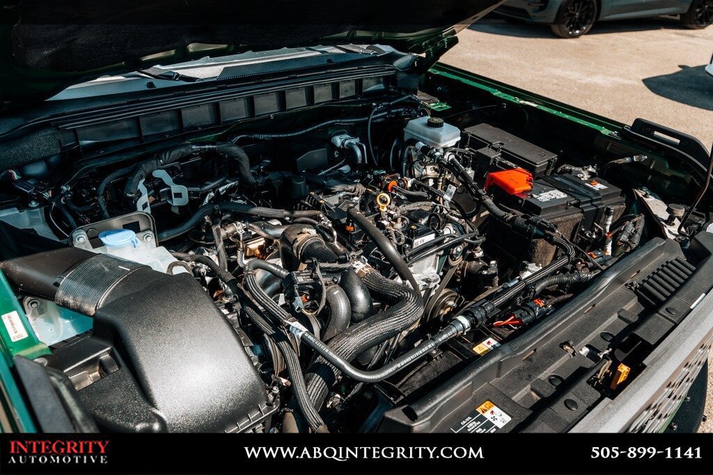 Used 2024 Ford Bronco Everglades AWD/4WD image 58