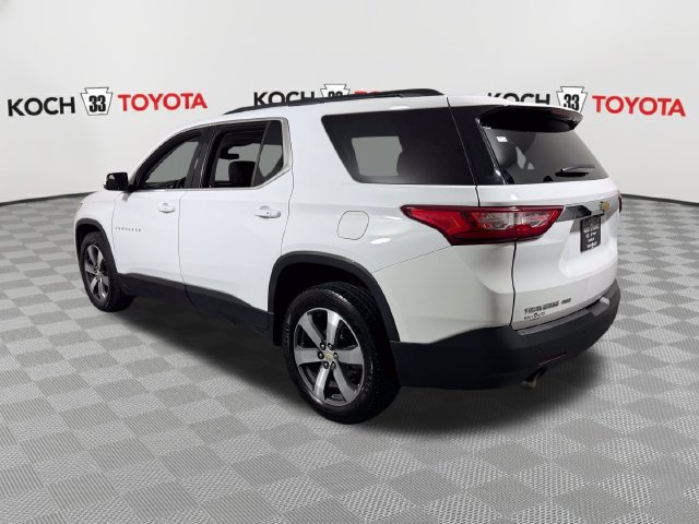 Used 2019 Chevrolet Traverse LT w/ LT Premium Package AWD/4WD image 6