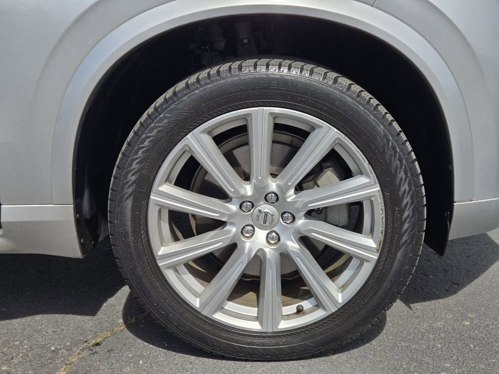Used 2016 Volvo XC90 T6 Inscription w/ Vision Package AWD/4WD image 11