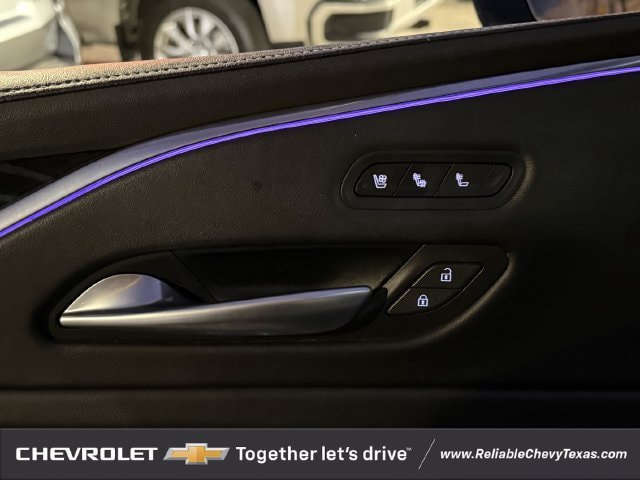 Used 2023 Cadillac Escalade ESV Sport AWD/4WD image 26