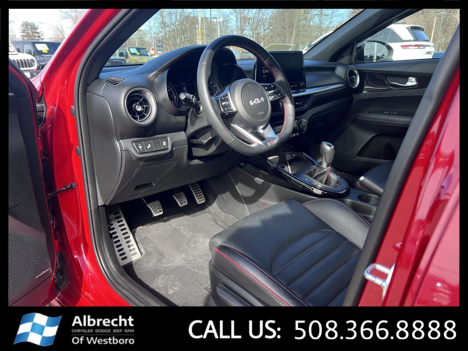 Used 2023 Kia Forte GT image 9