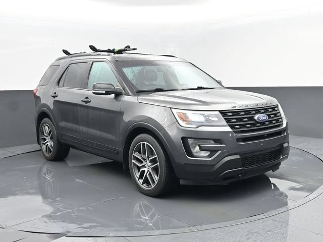 Used 2017 Ford Explorer Sport AWD/4WD image 3