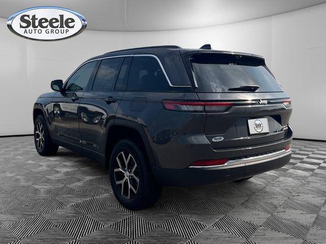 New 2025 Jeep Grand Cherokee Limited w/ Luxury Tech Group II image 3