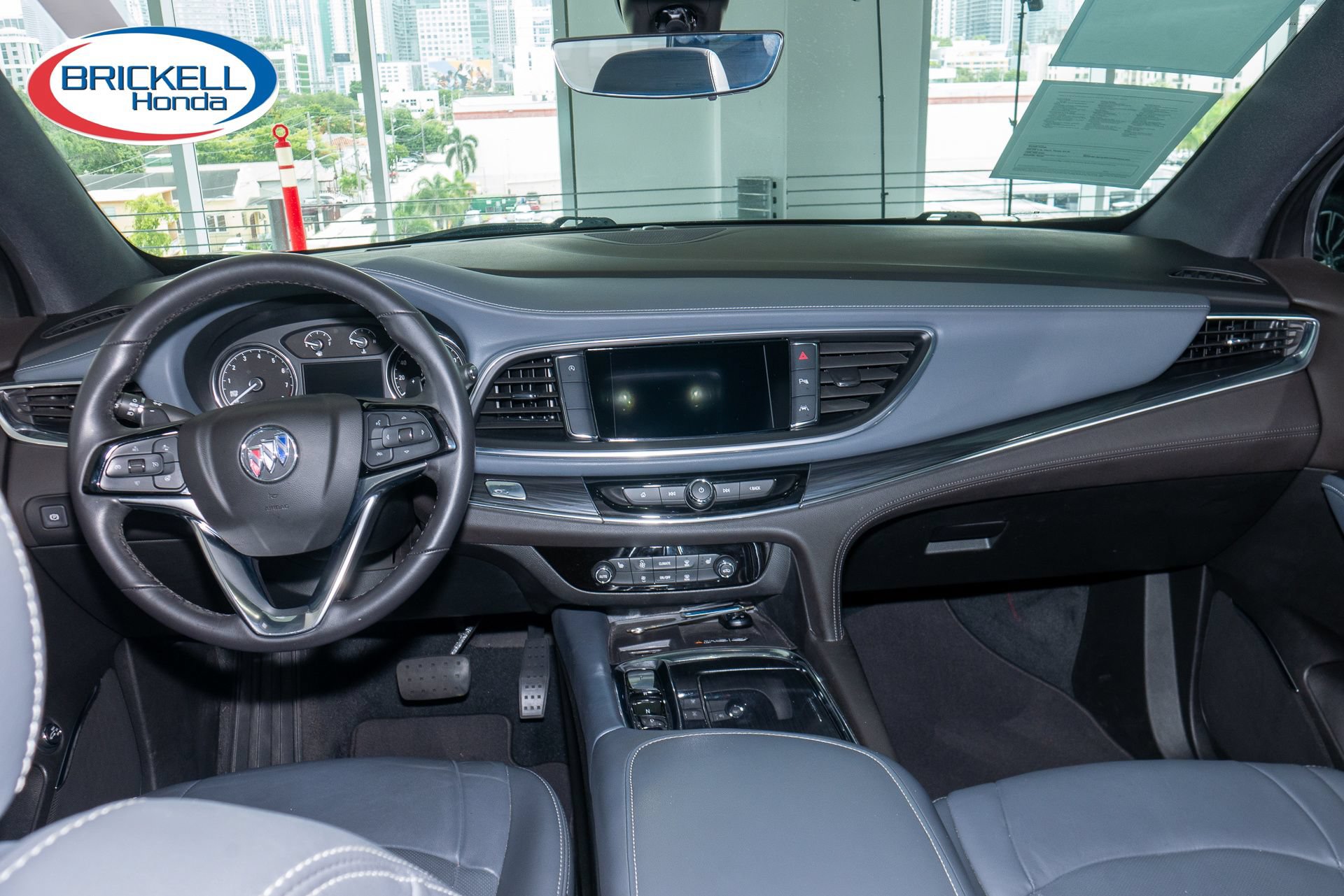 Used 2024 Buick Enclave Essence w/ Technology Package FWD image 19