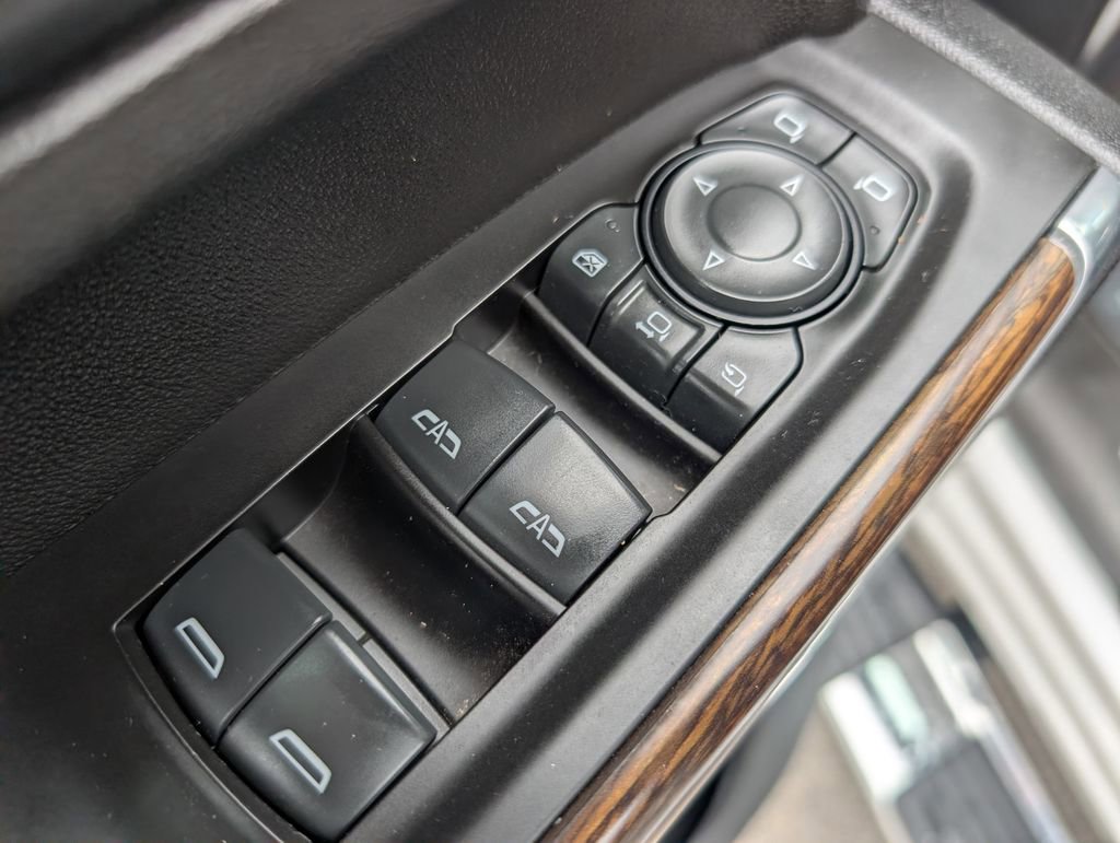 Used 2021 Chevrolet Silverado 2500 High Country w/ Z71 Off-Road Package AWD/4WD image 16