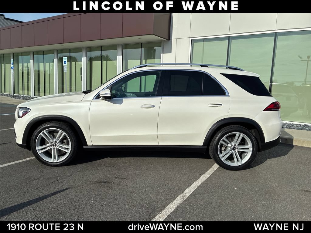 Used 2021 Mercedes-Benz GLE 450 4MATIC image 2
