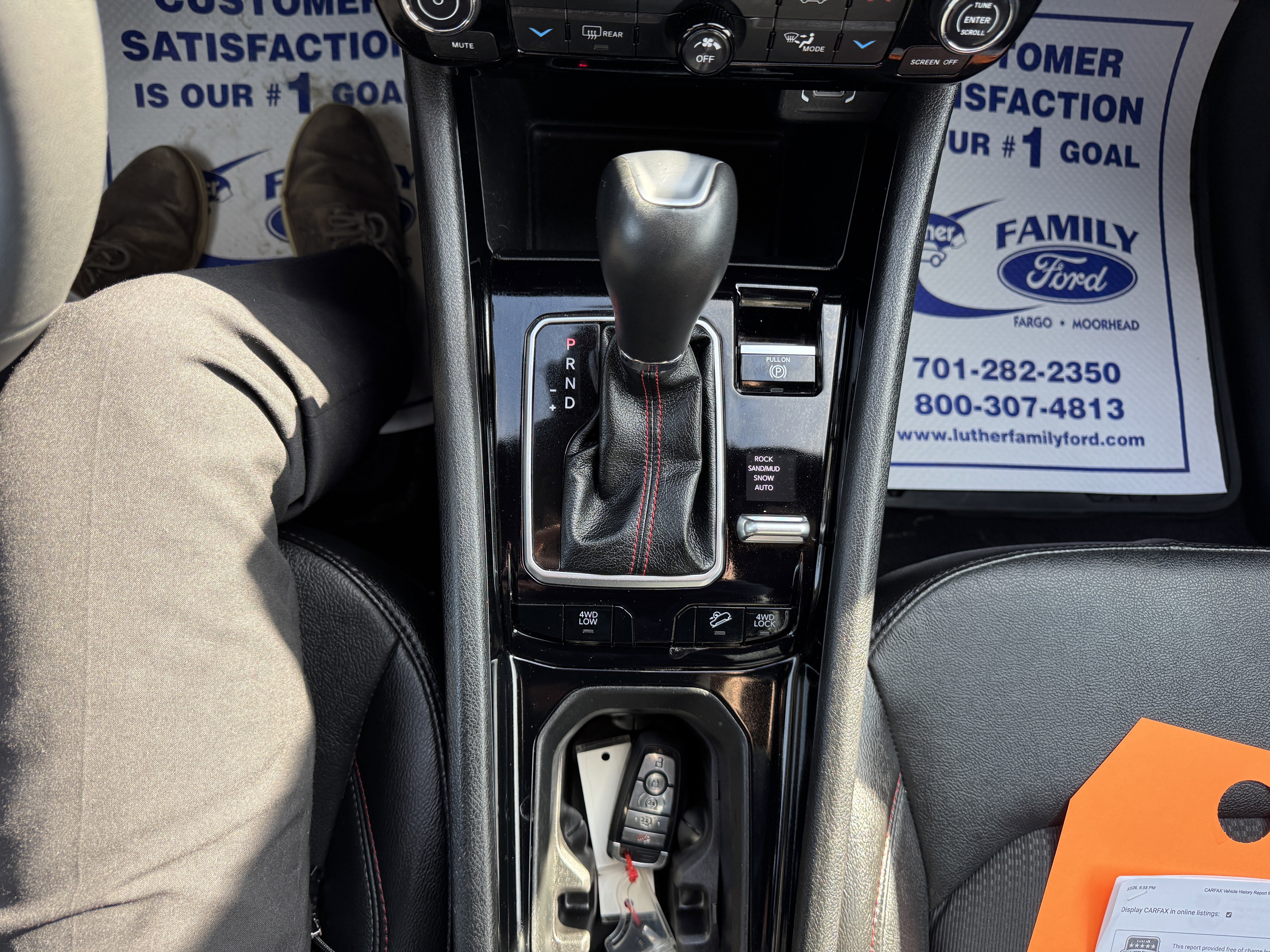 Used 2024 Jeep Compass Trailhawk image 17