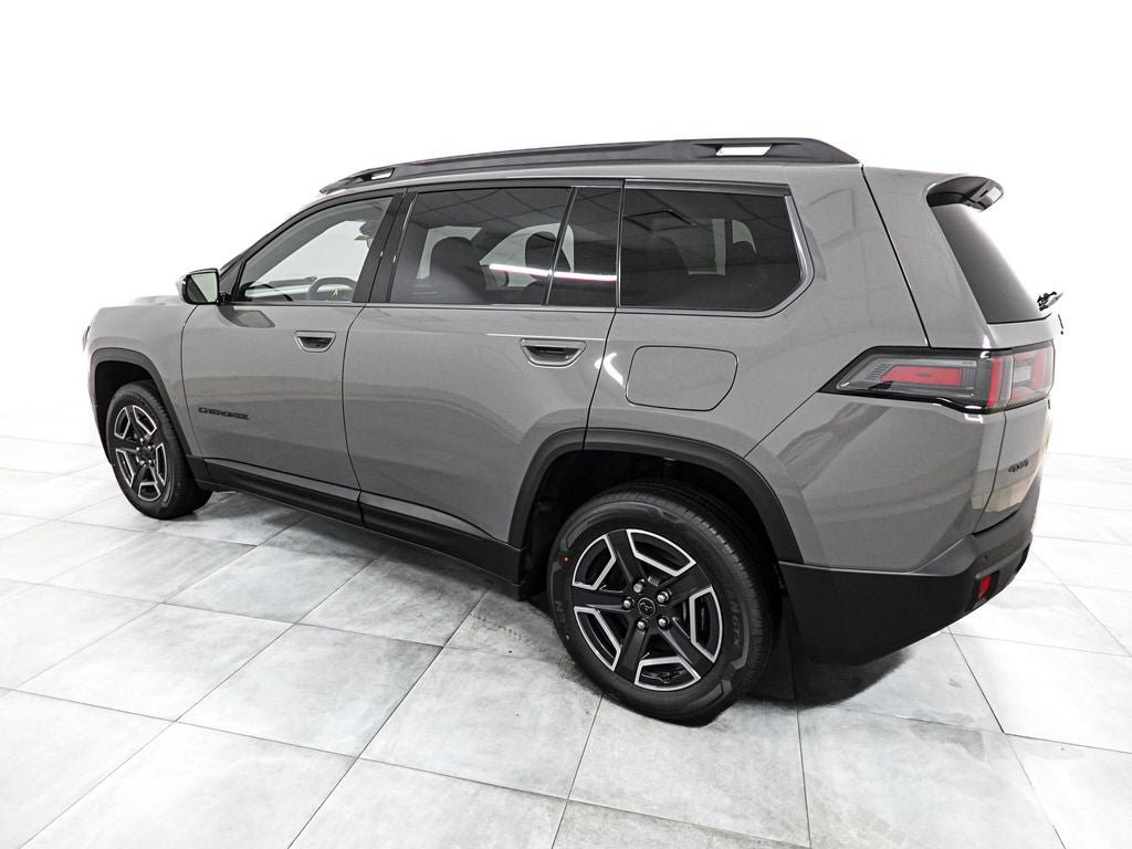 New 2026 Jeep Cherokee Laredo AWD/4WD image 5
