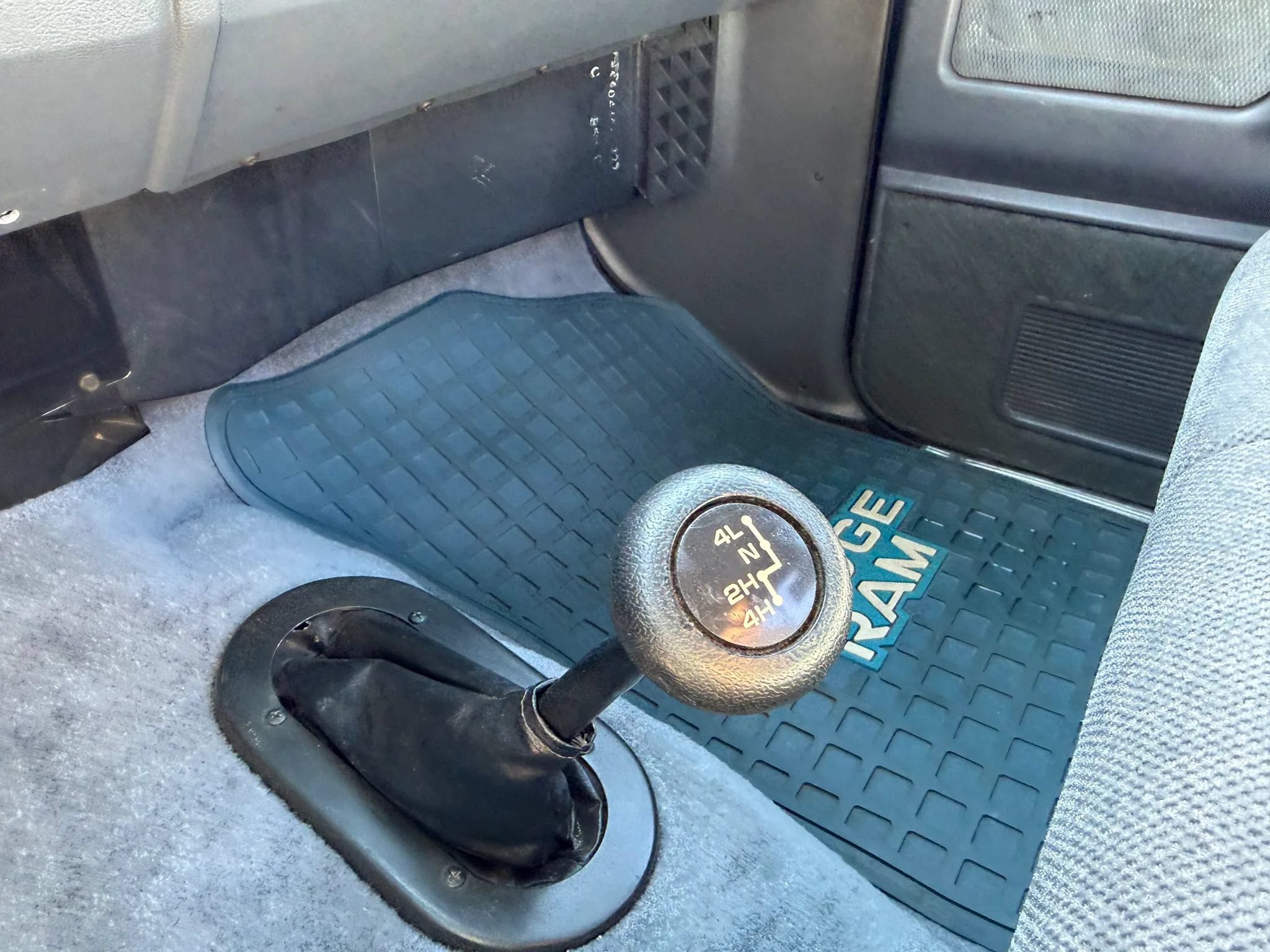 Used 1993 Dodge D/W Truck 250 AWD/4WD image 47