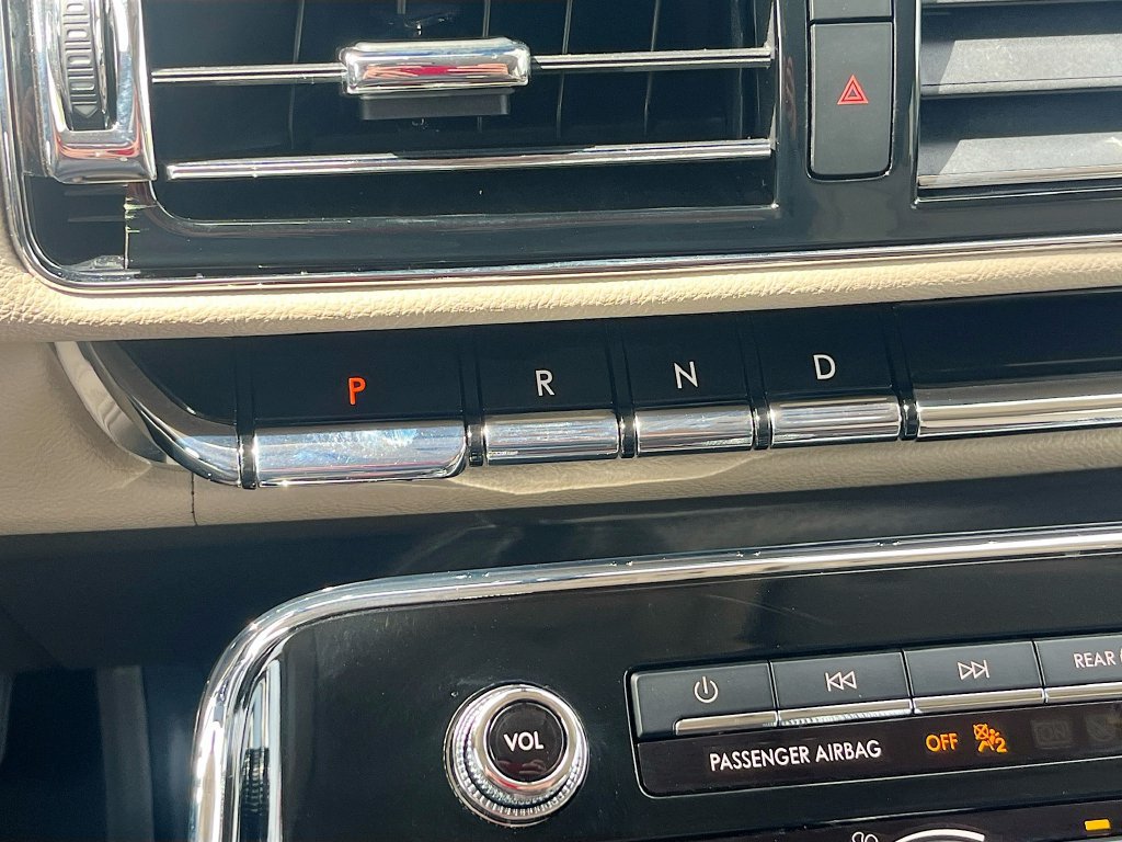 Used 2024 Lincoln Navigator Reserve AWD/4WD image 17