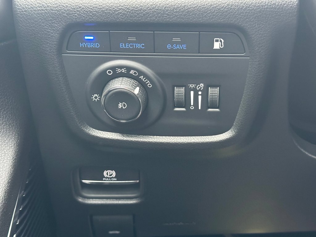 New 2024 Jeep Grand Cherokee Overland w/ Advanced Protech Group III AWD/4WD image 21