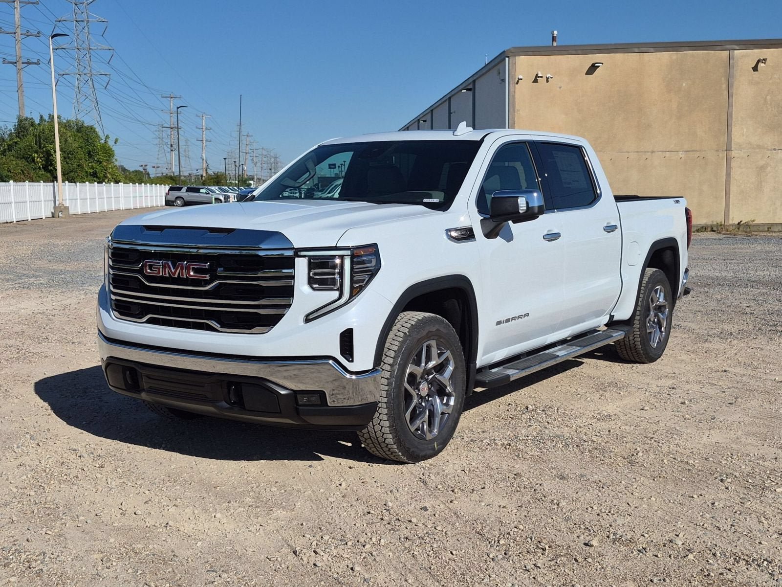 New 2026 GMC Sierra 1500 SLT w/ SLT Premium Package AWD/4WD image 10