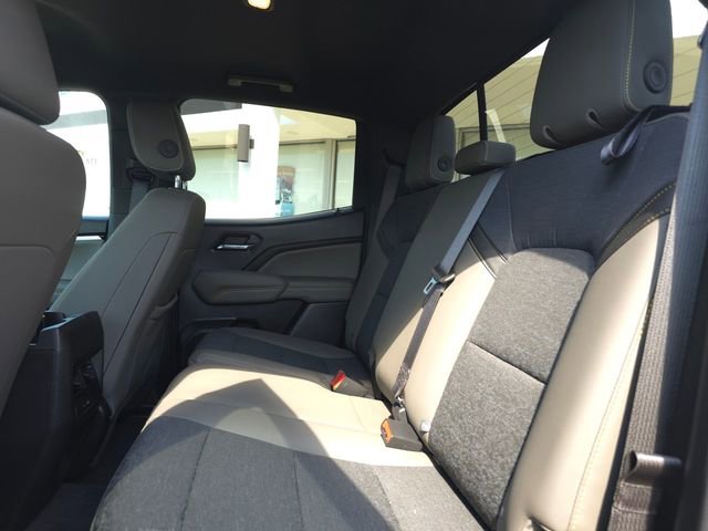 Used 2023 Chevrolet Colorado ZR2 image 18