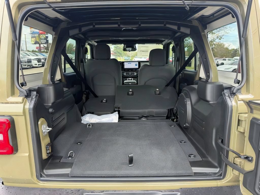 New 2026 Jeep Wrangler Unlimited Sport AWD/4WD image 28