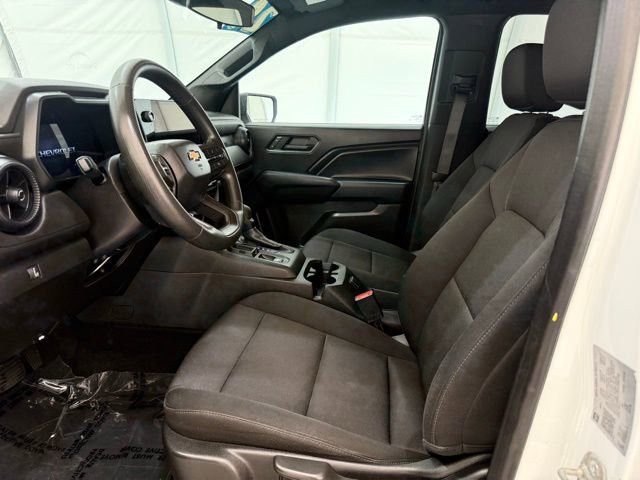 Used 2024 Chevrolet Colorado W/T image 11