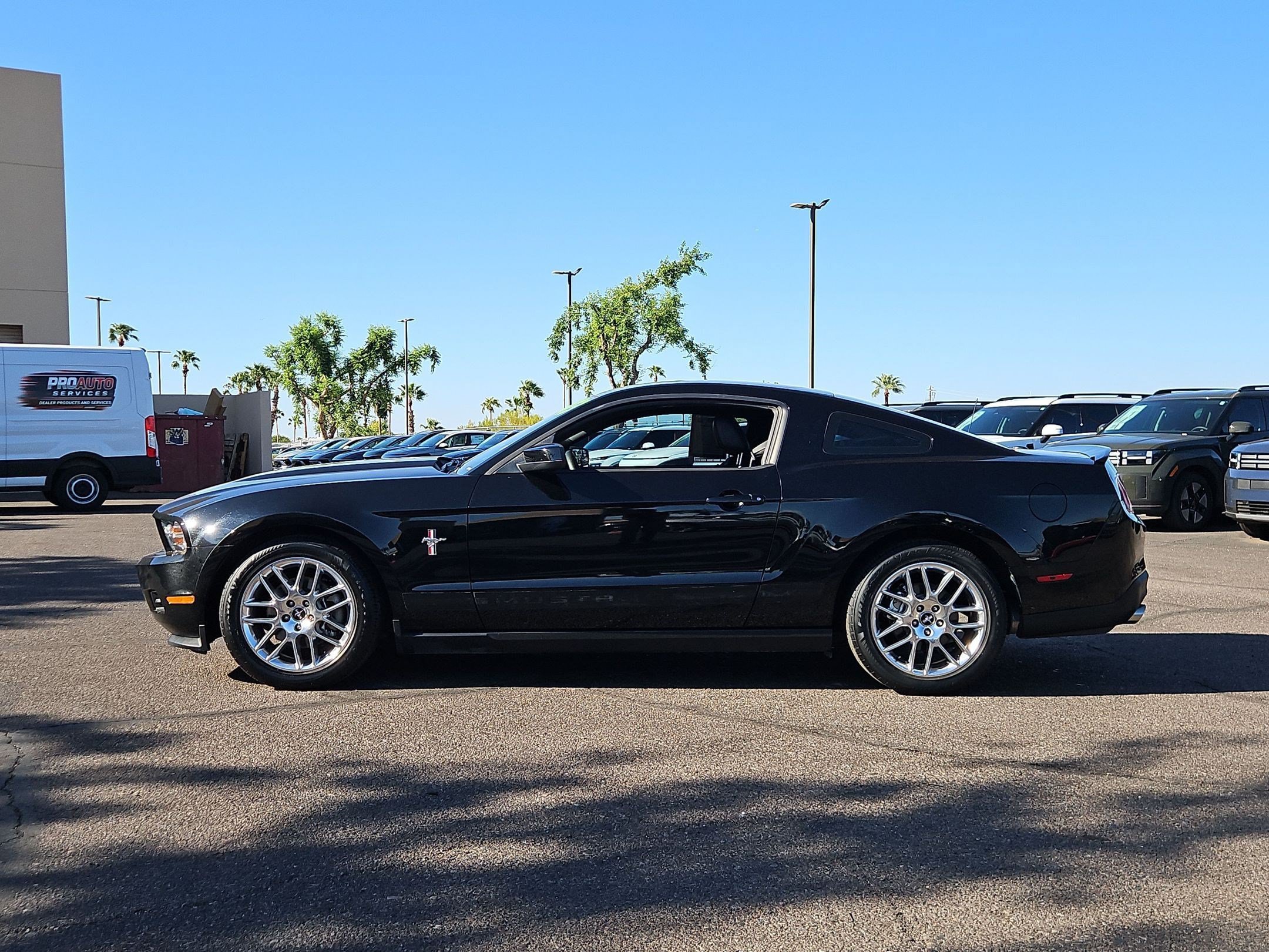Used 2012 Ford Mustang Premium RWD image 9