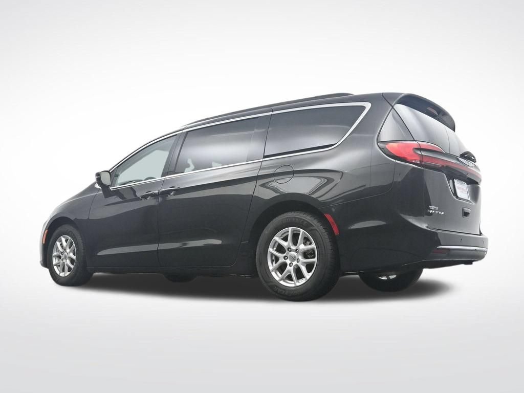 Used 2022 Chrysler Pacifica Touring-L FWD image 36
