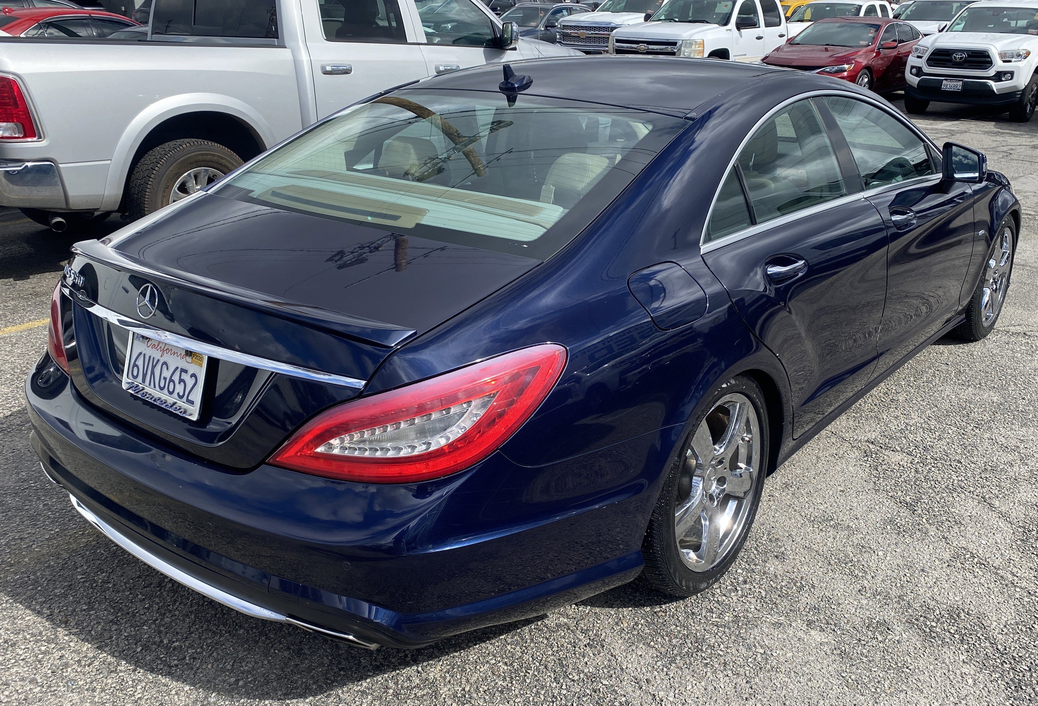 Used 2012 Mercedes-Benz CLS 550 image 8