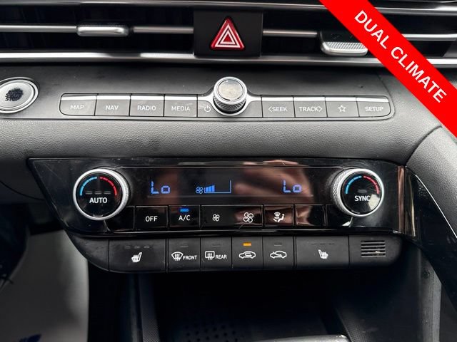Certified 2023 Hyundai Elantra SEL w/ Convenience Package FWD image 12