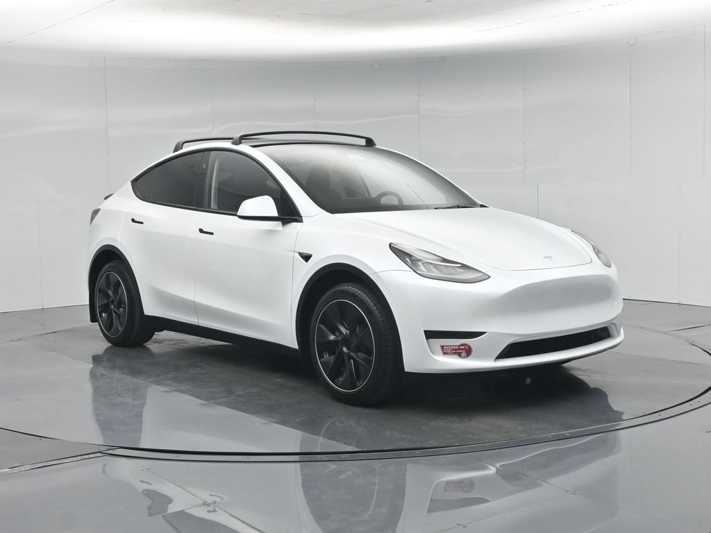 Used 2023 Tesla Model Y Long Range AWD/4WD image 53