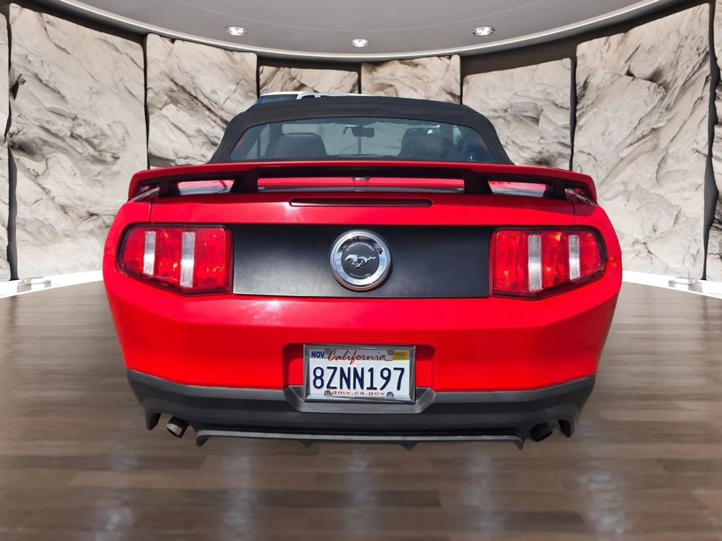 Used 2012 Ford Mustang GT Premium w/ Electronics Pkg image 8
