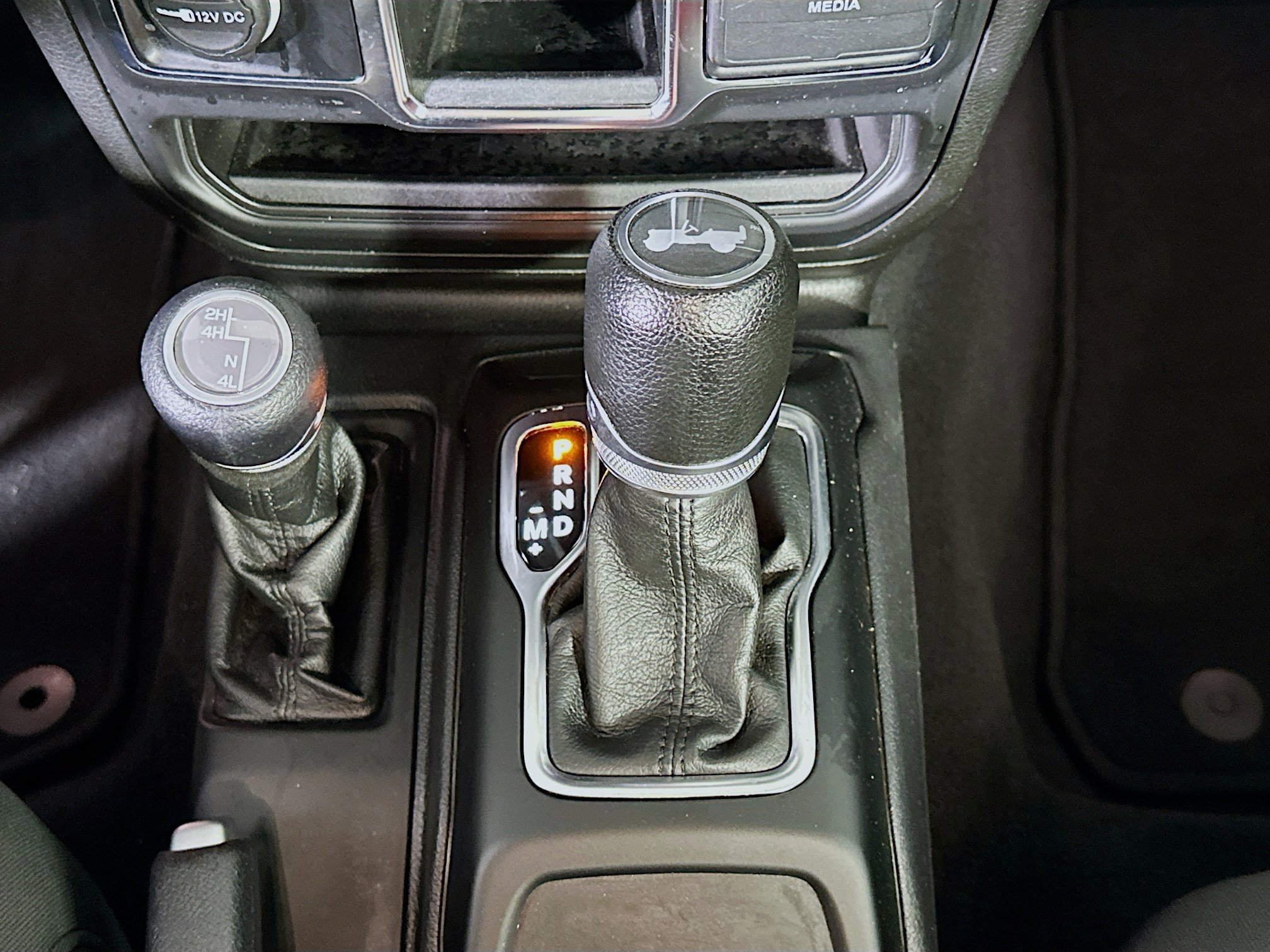 Used 2022 Jeep Wrangler Unlimited Sport image 23