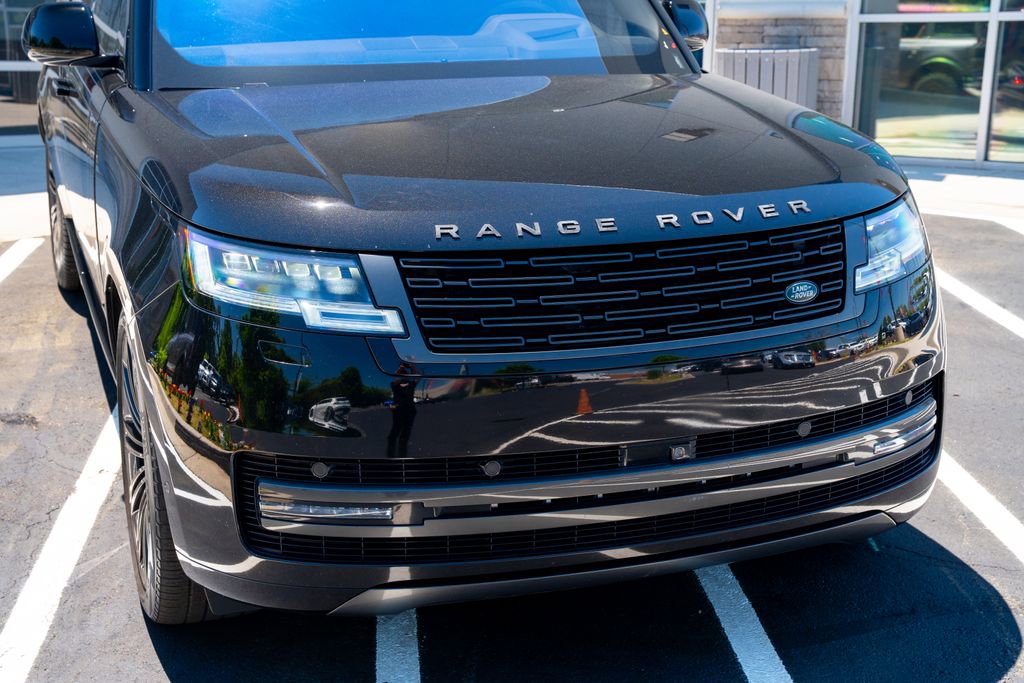 Used 2024 Land Rover Range Rover Autobiography AWD/4WD image 6