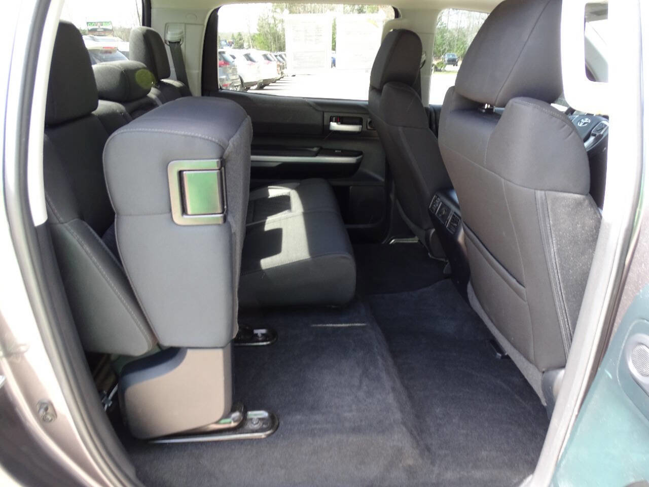 Used 2017 Toyota Tundra SR5 image 37