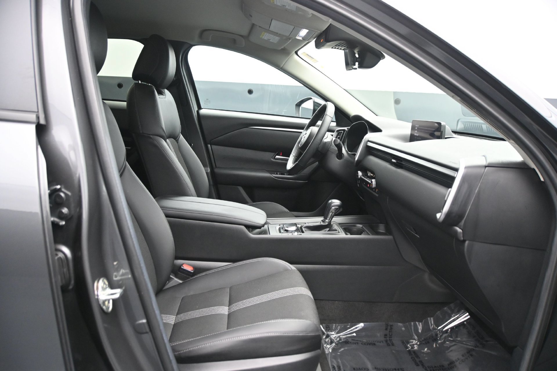 Used 2025 MAZDA CX-50 AWD 2.5 S w/ Preferred Package image 13