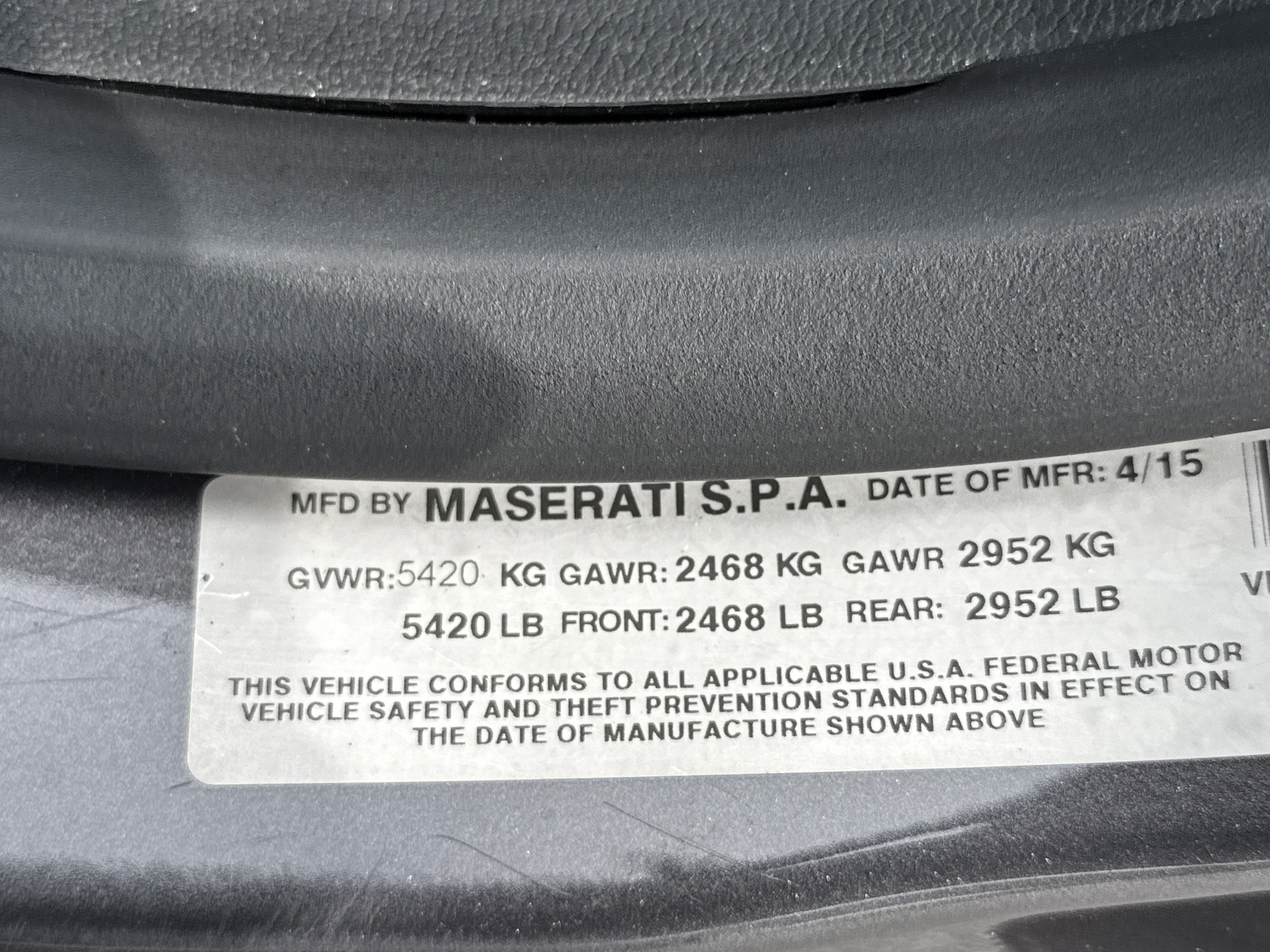 Used 2015 Maserati Ghibli S Q4 AWD/4WD image 34
