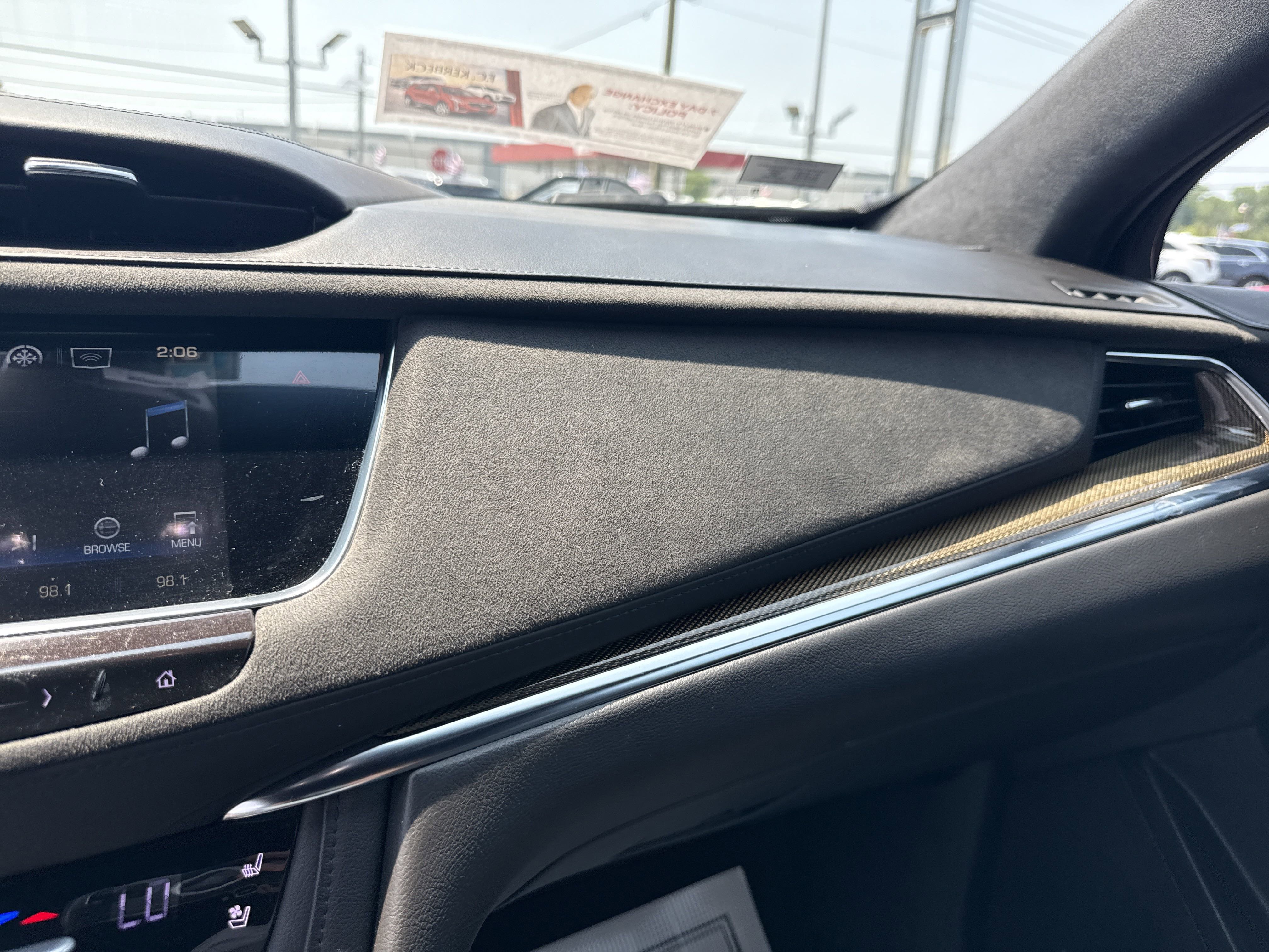 Used 2017 Cadillac XT5 Platinum w/ Driver Assist Package image 20