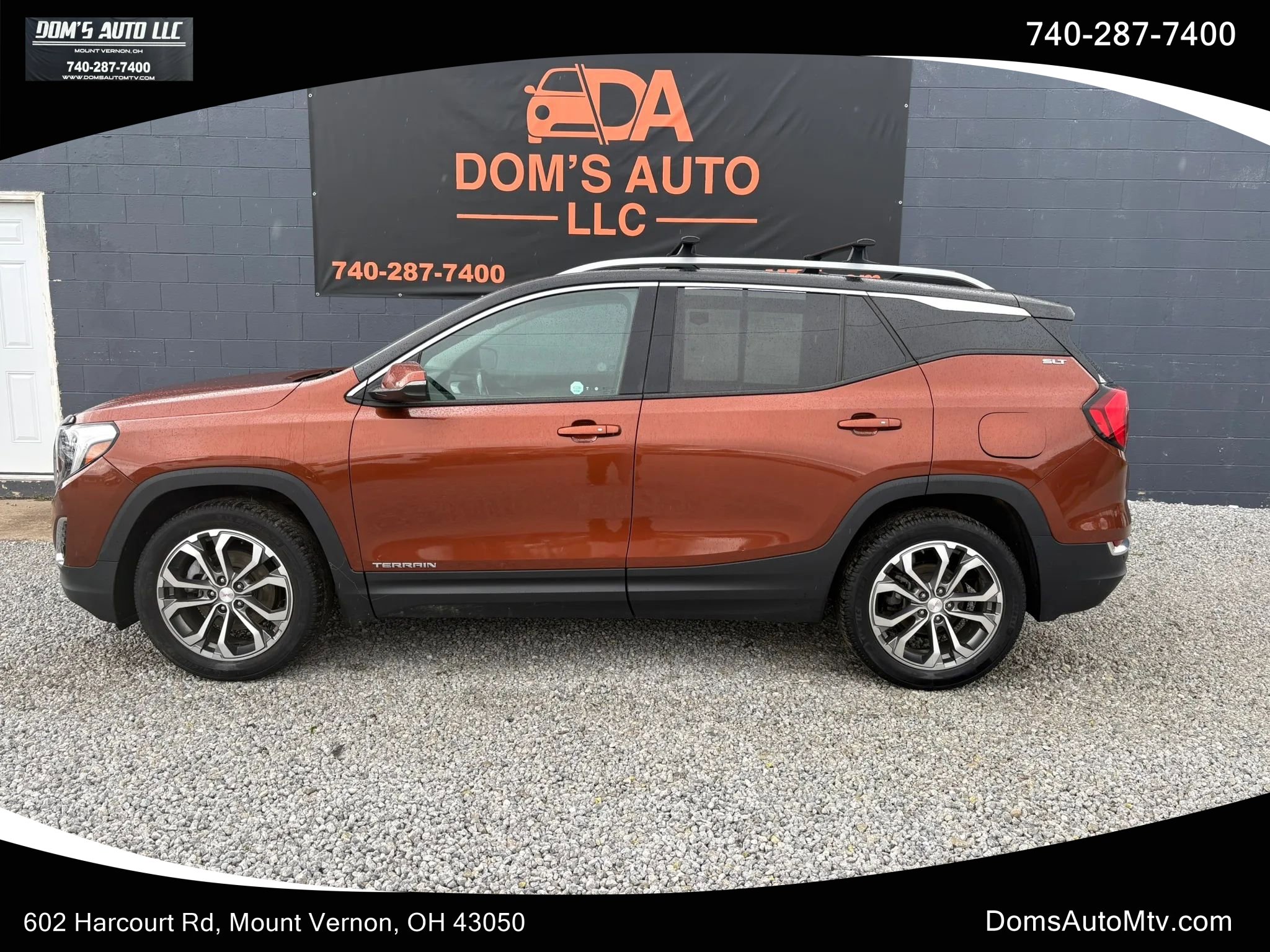 Used 2019 GMC Terrain SLT w/ Preferred Package AWD/4WD image 1