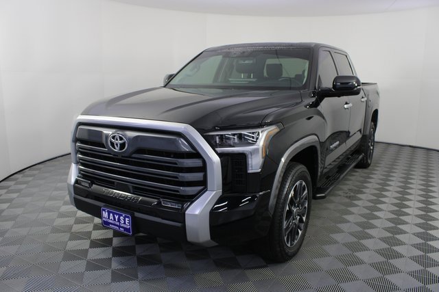 Used 2024 Toyota Tundra Limited image 24