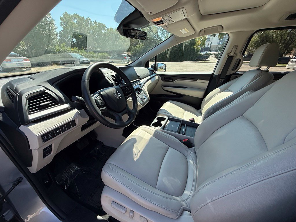 Used 2025 Honda Odyssey EX-L image 10