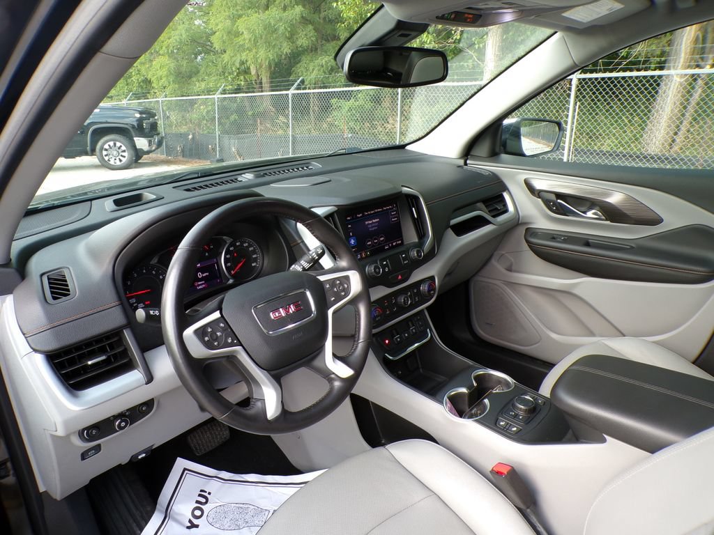 Used 2020 GMC Terrain SLT w/ Preferred Package AWD/4WD image 11