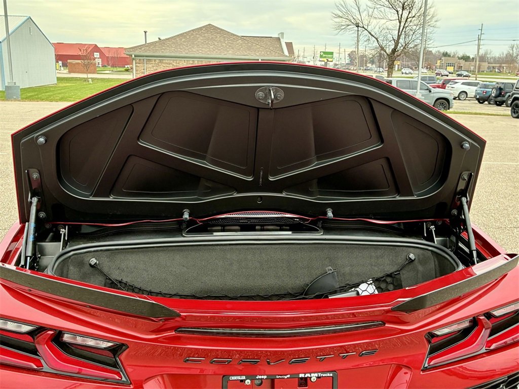 Used 2024 Chevrolet Corvette Z06 image 17