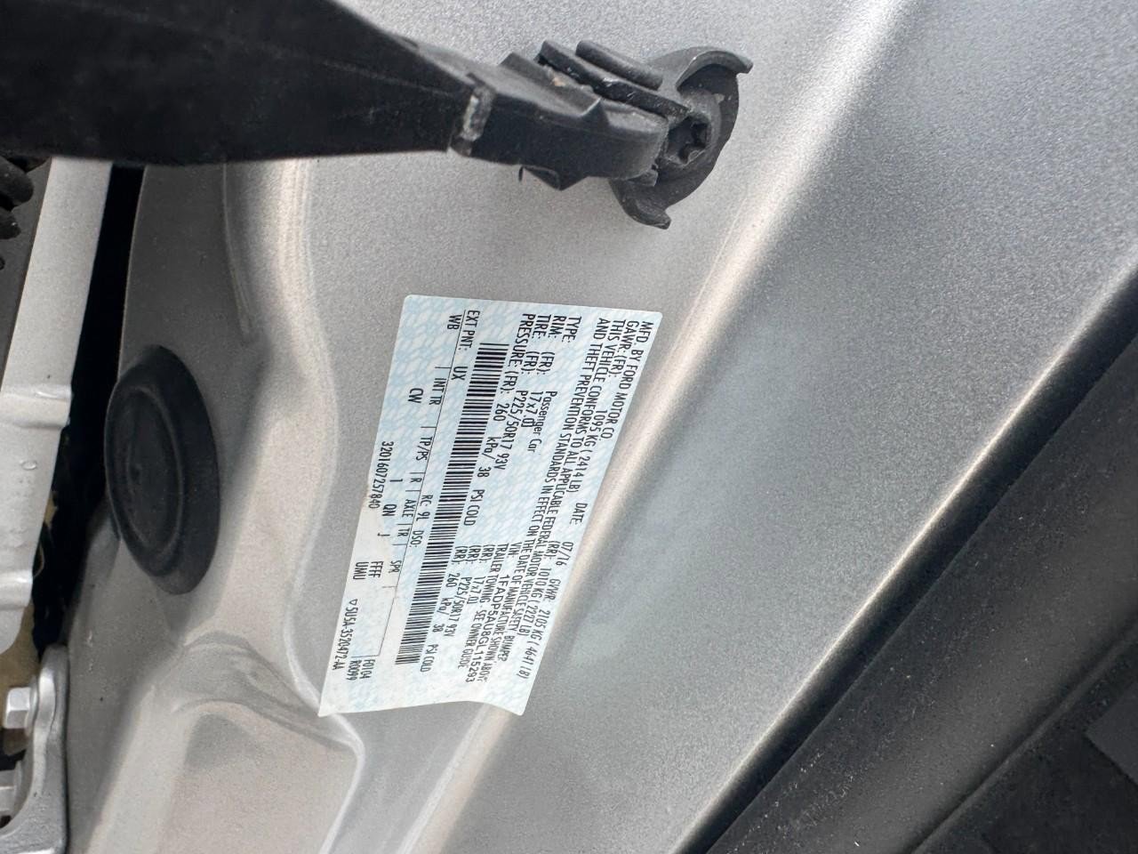 Used 2016 Ford C-MAX SE image 22