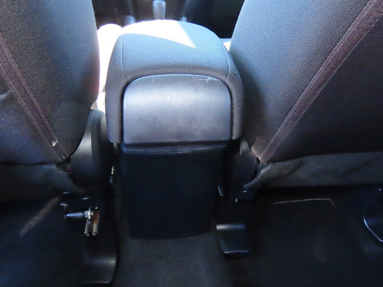 Used 2012 Mitsubishi Outlander Sport SE image 20