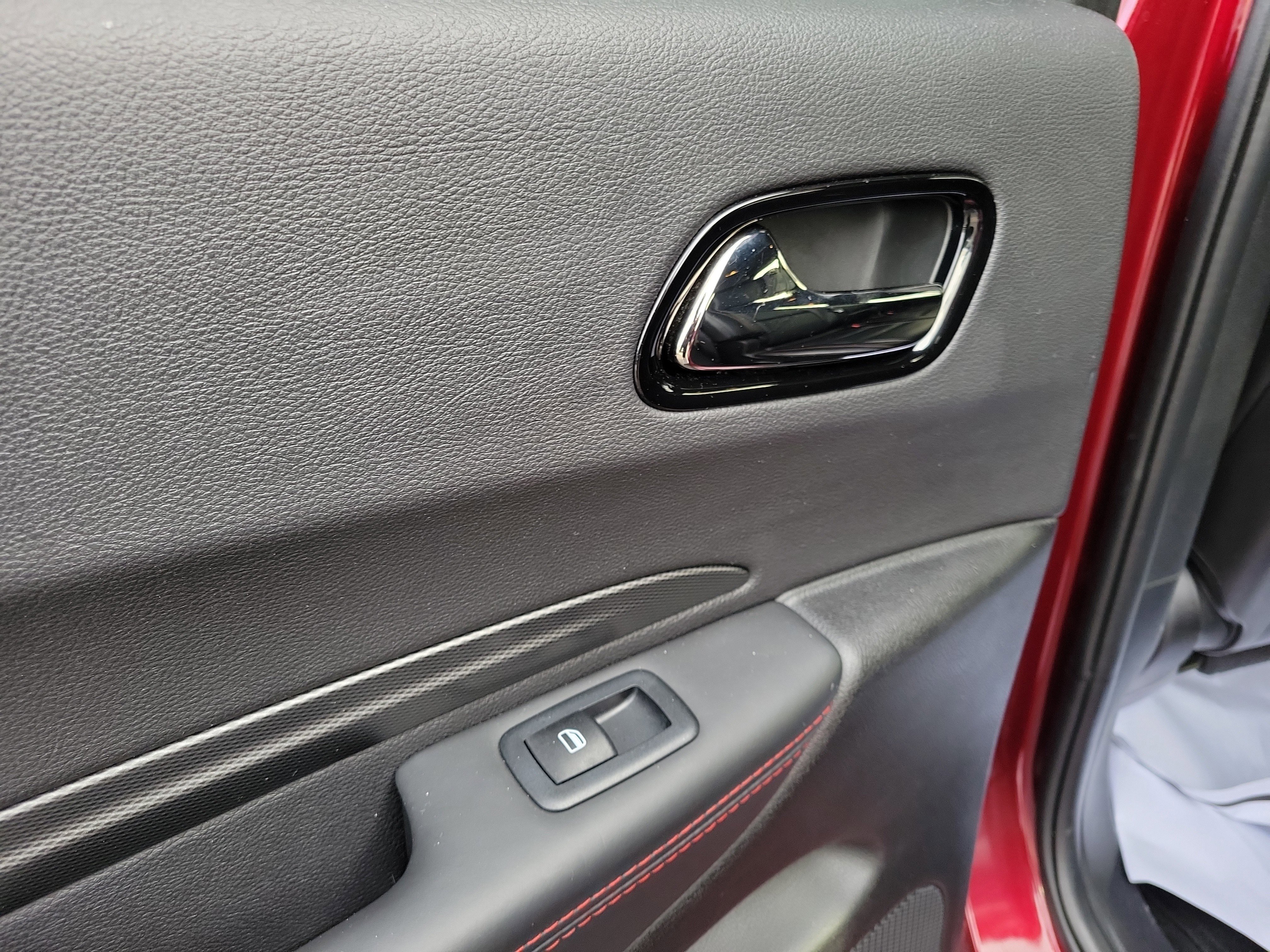 Used 2023 Dodge Durango GT image 13