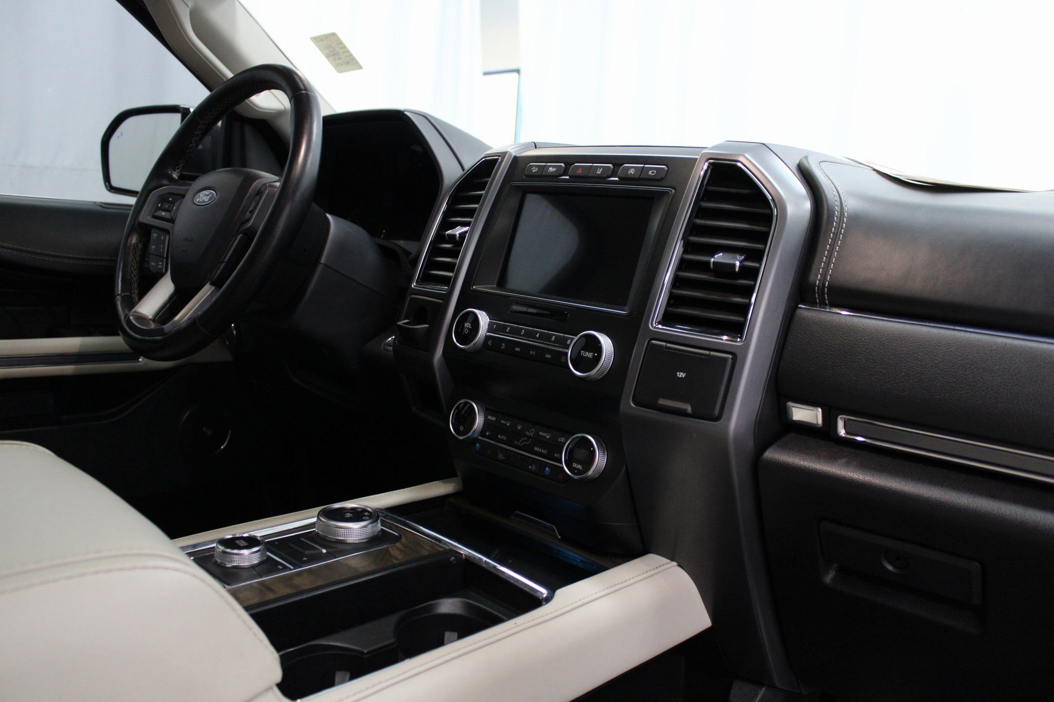 Used 2021 Ford Expedition Max Platinum image 35