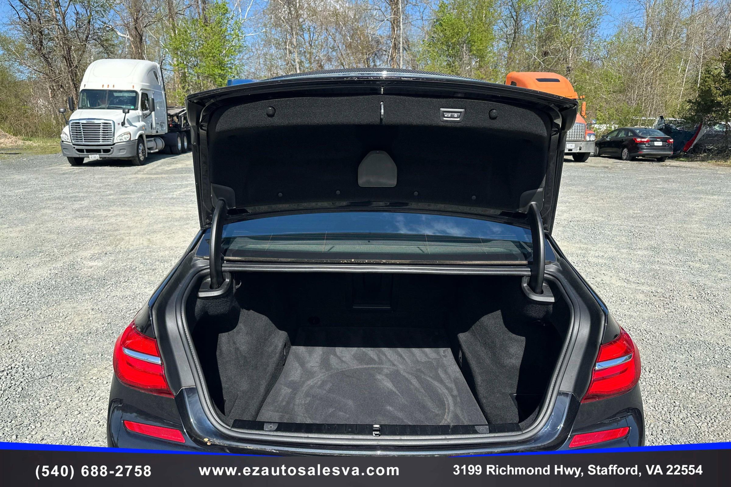 Used 2017 BMW 750i xDrive AWD/4WD image 11