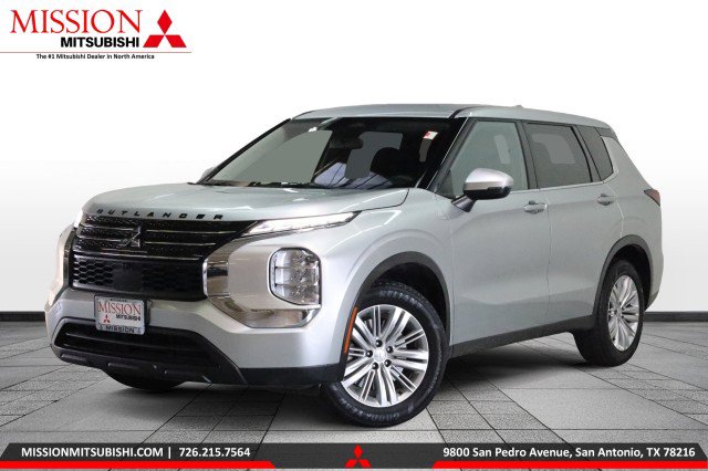Used 2023 Mitsubishi Outlander ES